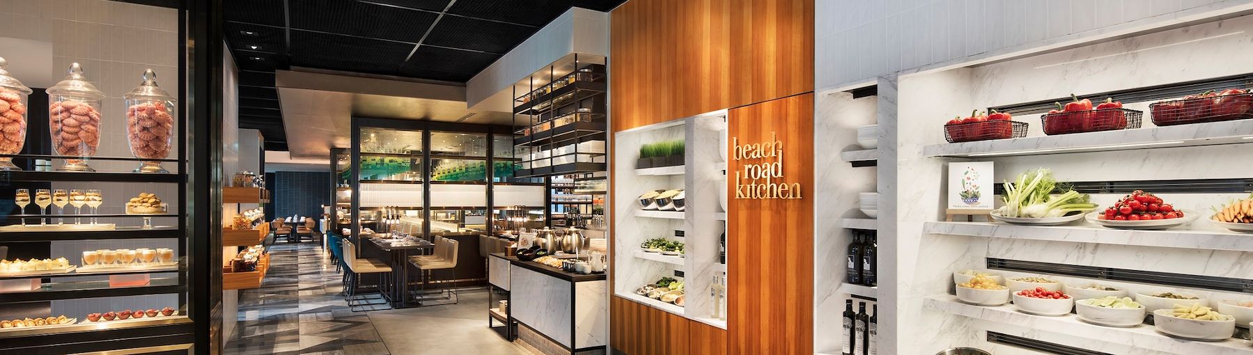 Seafood Buffet Lunch in Singapore | JW Marriott Singapore South Beach